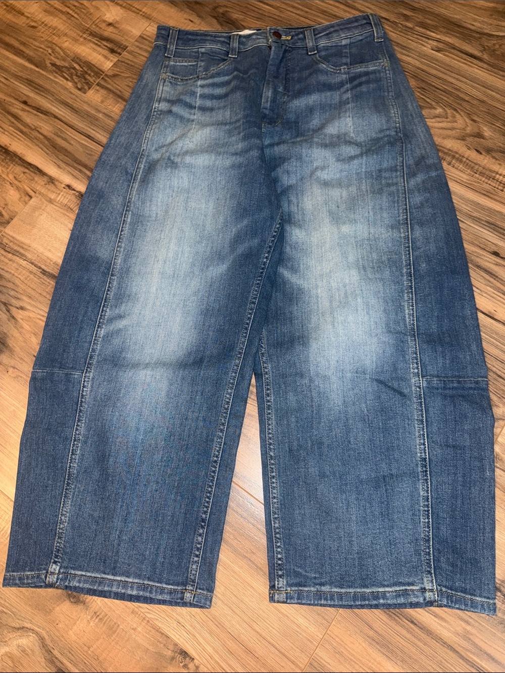 Pilcro jeans wide leg crop 29